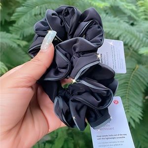 Lululemon reflective scrunchie